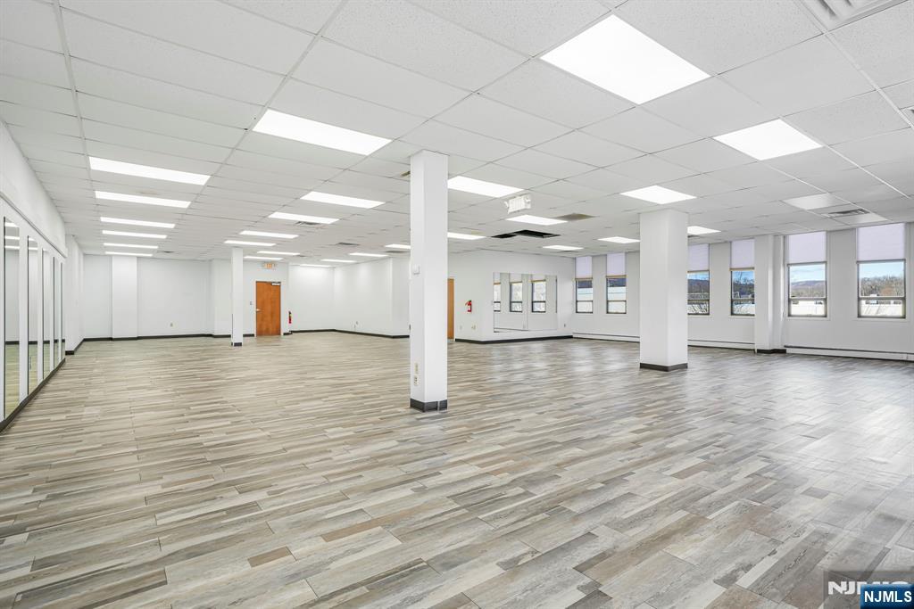 1 Lethbridge Plaza 34