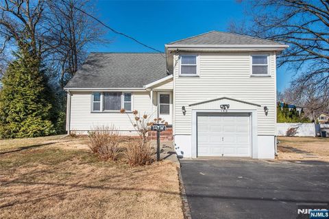 Photo of 149 Village Circle West Cir, Paramus, NJ 07652 (MLS # 26007933)