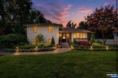 Photo of 120 President Road, Twp of Washington, NJ 07676 (MLS # 26023552)