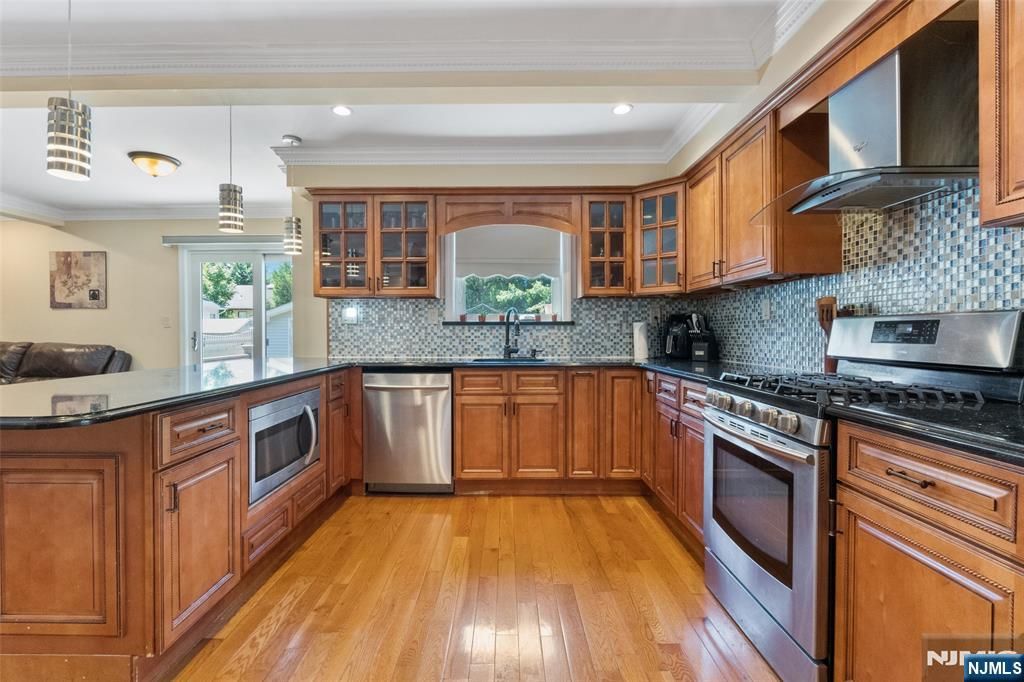 Photo of 13 Ogden Road, Belleville, NJ 07109 (MLS # 26018588)