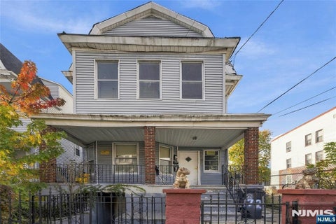 Photo of 172 N 12th Street, Newark, NJ 07107 (MLS # 26038908)