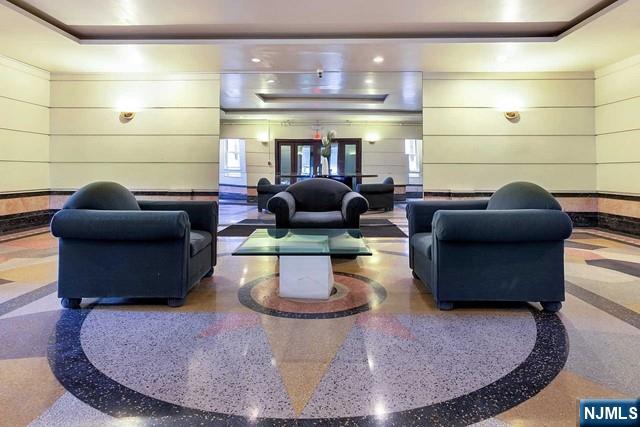 755 Anderson Avenue 4J