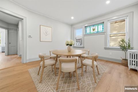 Photo of 28 State St #1, Bloomfield, NJ 07003 (MLS # 25038459)