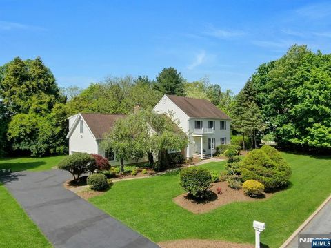 2 Morgan Court, Montvale, NJ 07645 - #: 25015808
