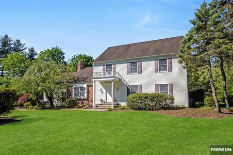2 Morgan Court Montvale NJ 07645