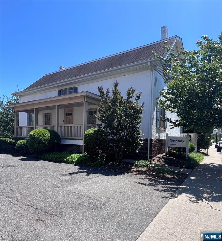 12-19 River Road