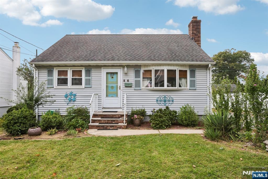 6 Summit Avenue