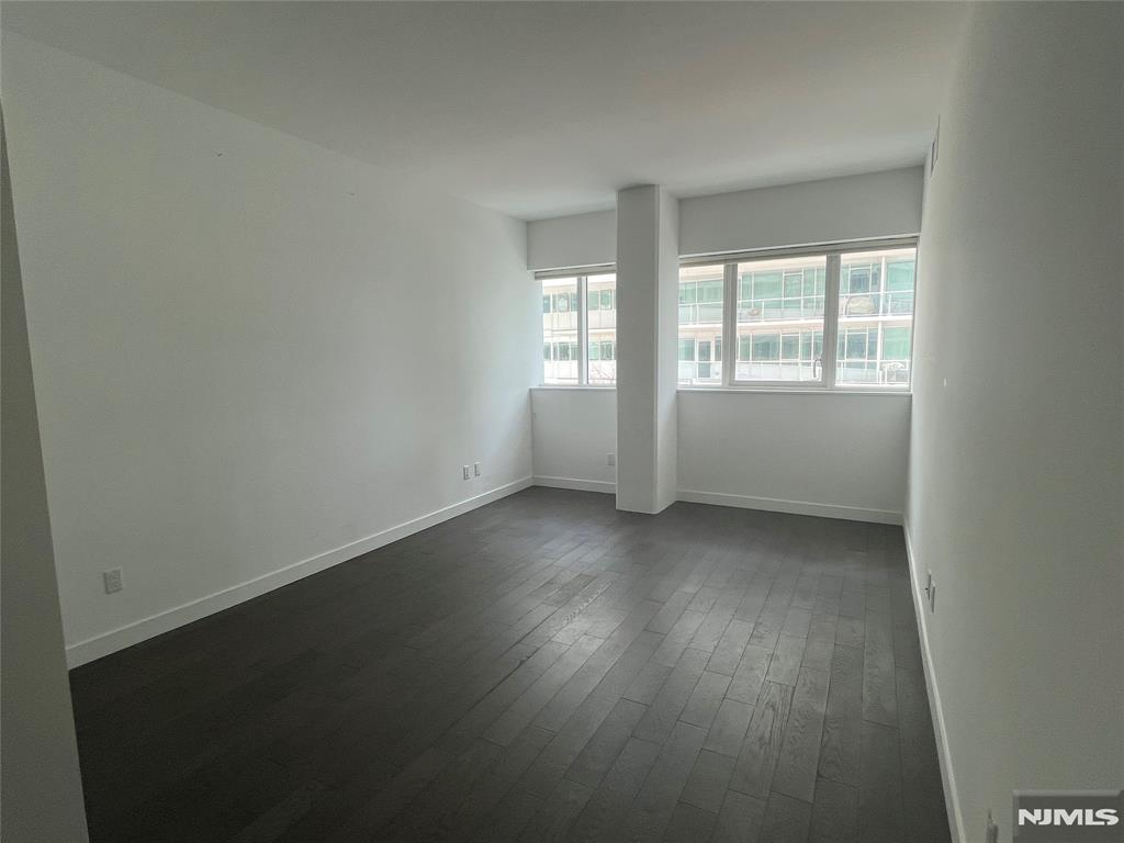 800 Ave At Port Imperial 416