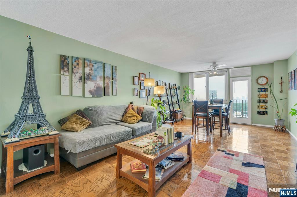 Property for Sale at 2150 Center Avenue 19A, Fort Lee, New Jersey - Bedrooms: 1 
Bathrooms: 2  - $269,000