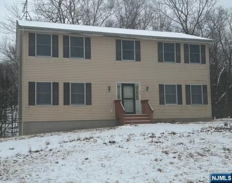 16 Crest Road Sussex NJ 07461