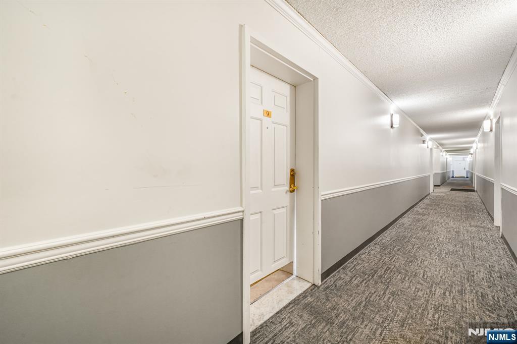 55 Clinton Place 609