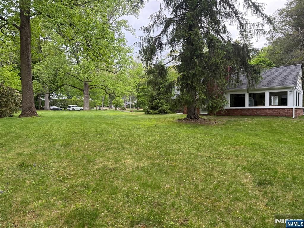 Photo of 25 Carnot Avenue, Woodcliff Lake, NJ 07677 (MLS # 26017548)