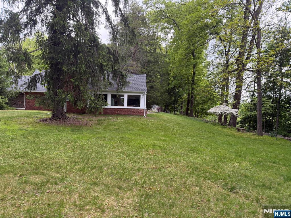 25 Carnot Avenue