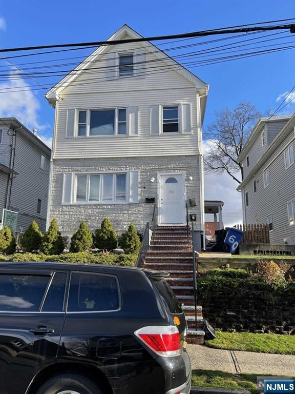 Rental Property at 60 Morrissee, Wallington, New Jersey - Bedrooms: 2 
Bathrooms: 1 
Rooms: 4  - $1,900 MO.