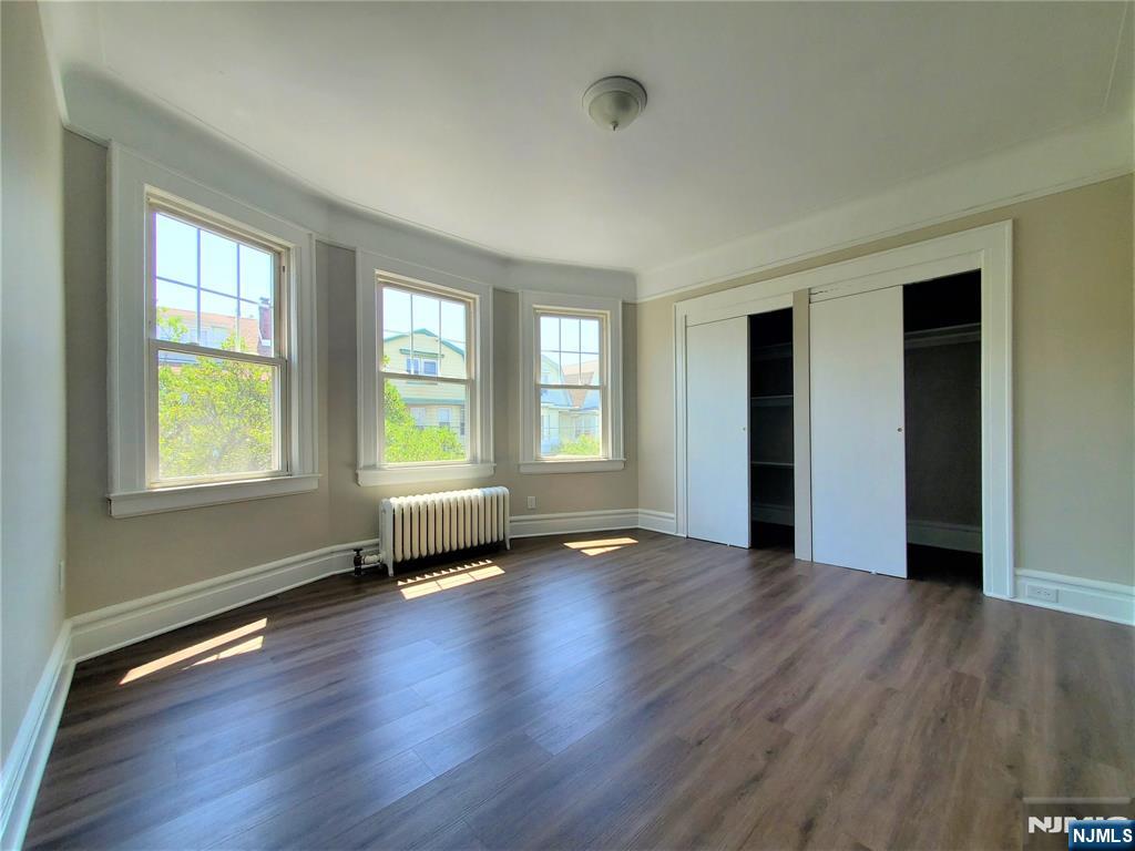 297 Chestnut Street 2R