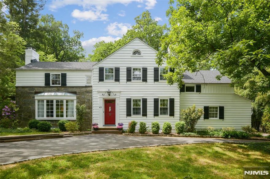 Elegant and Spacious 5-Bedroom Colonial in Coveted Deerfield. This beautifully updated 5-bedroom, 3.5-bathroom colonial offers exceptional living space with a seamless floor plan, perfect for modern living. Nestled in the heart of highly sought-after Deerfield, this home boasts timeless charm and contemporary upgrades throughout. The gracious interior features three fireplaces, a sophisticated formal living room, and a dining room ideal for entertaining. A sunlit sunroom with French doors opens to the private backyard, while the bright and spacious updated kitchen flows effortlessly into the airy family room, complete with soaring ceilings and skylights. The newly renovated primary bathroom adds a touch of luxury. Upstairs, you'll find four generously sized bedrooms, including walk-in closets and an oversized cedar closet, along with two full baths. The finished lower level offers a versatile recreation room with a fireplace and a bonus bedroom or office space. This exceptional home is a must-see!