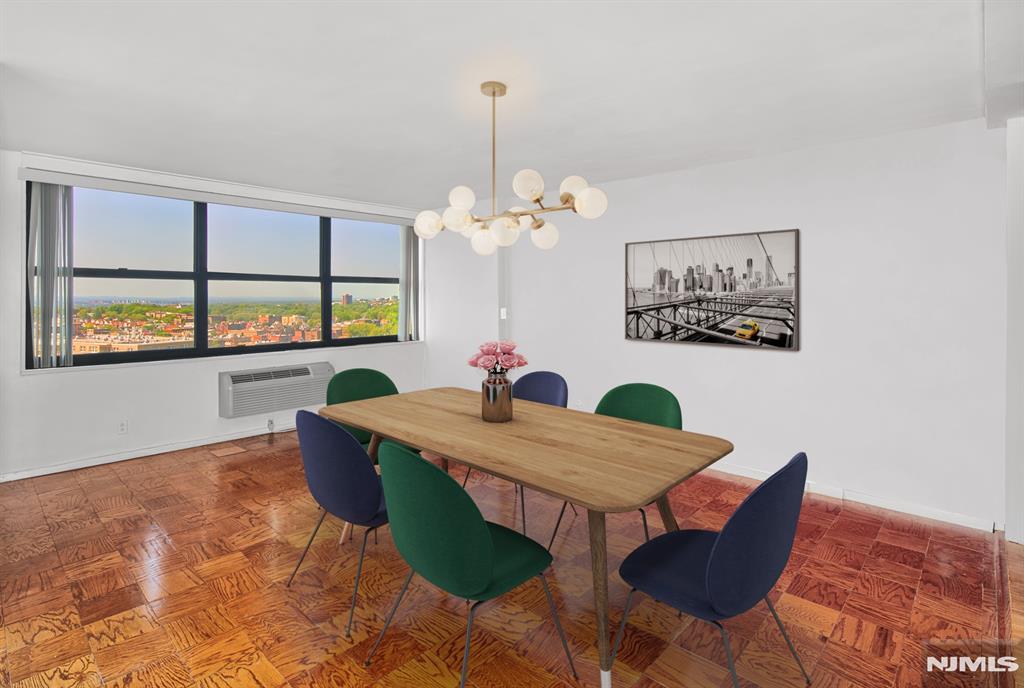 7004 Kennedy Boulevard 38A