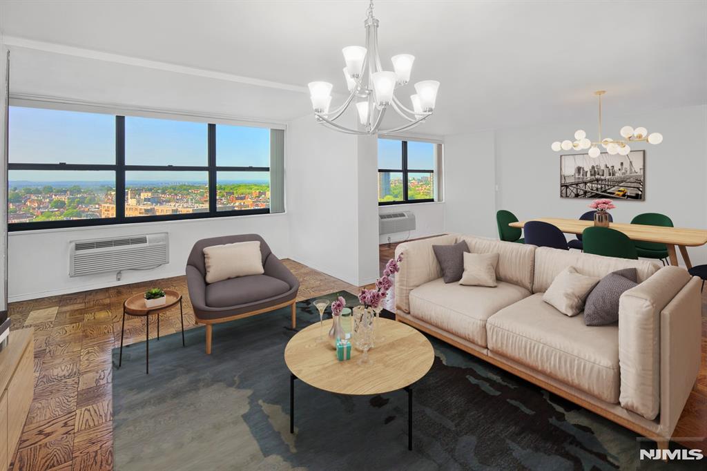 7004 Kennedy Boulevard 38A