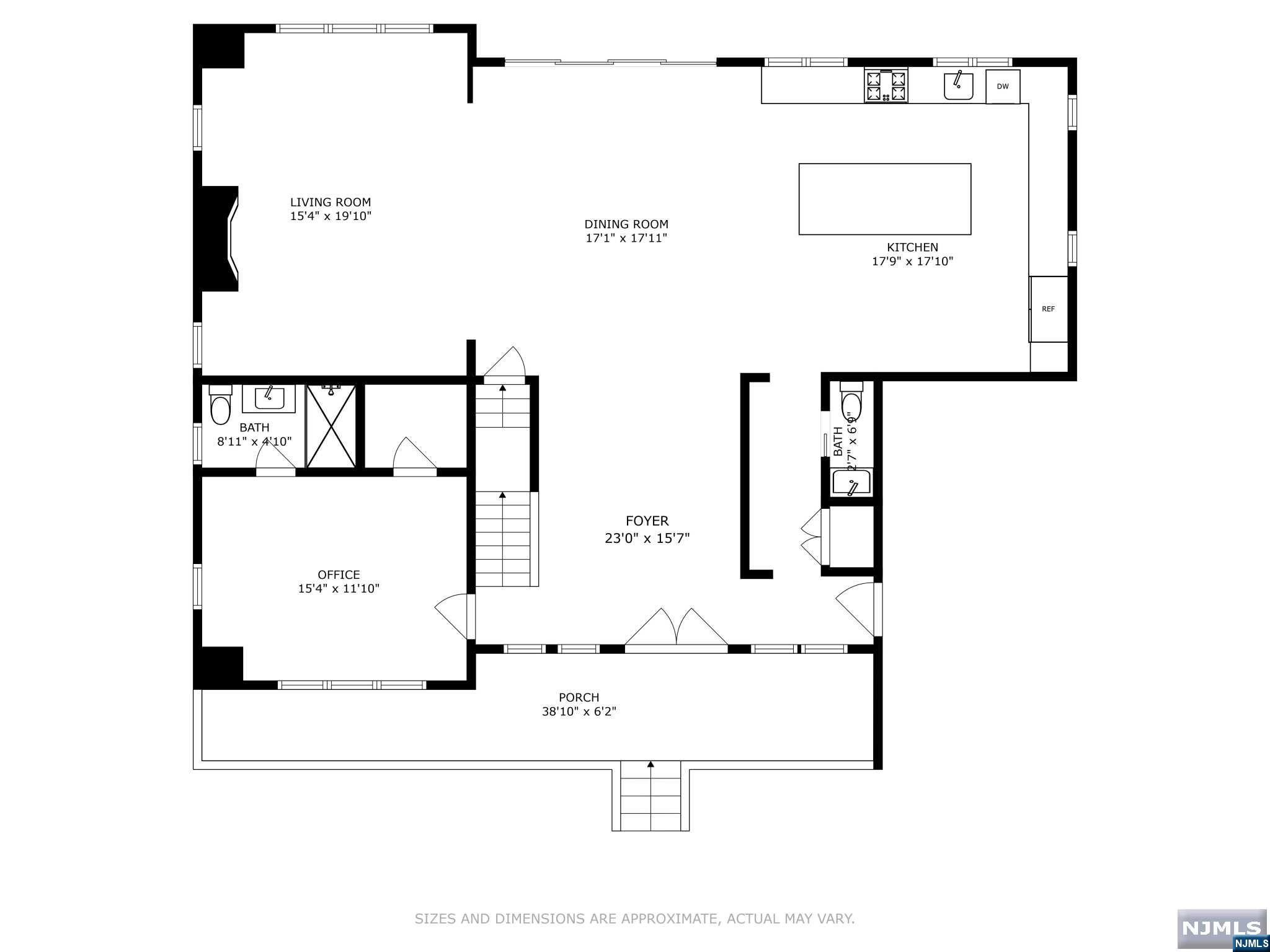 Main image without alt text