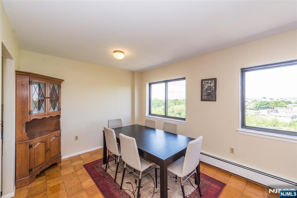 44 S Main Street 7b