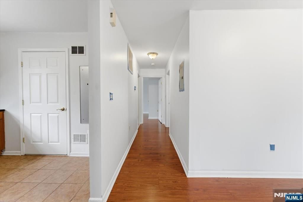 Photo of 179 Roseland Avenue, Caldwell, NJ 07006 (MLS # 26011545)