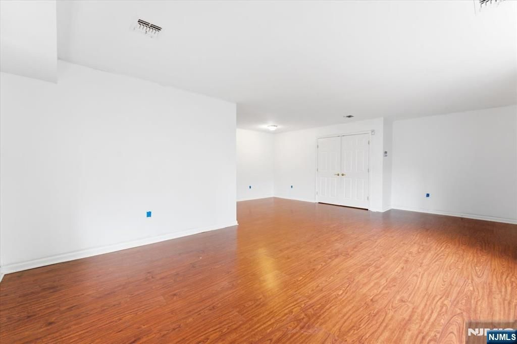 Photo of 179 Roseland Avenue, Caldwell, NJ 07006 (MLS # 26011545)