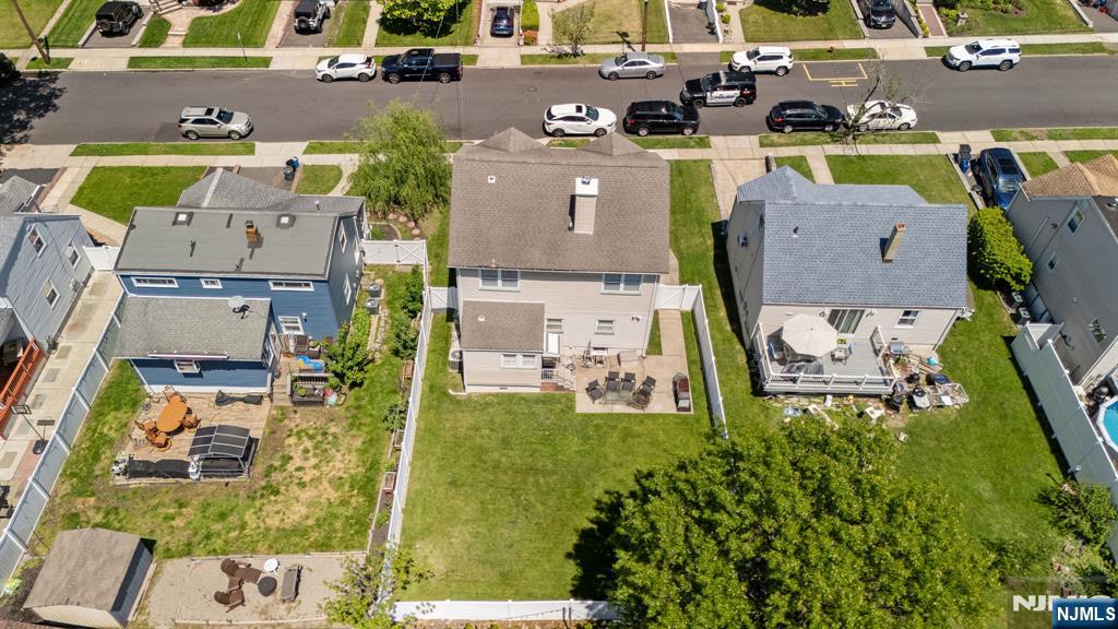 25 Allan Drive