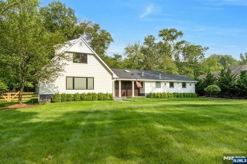14 Rambling Brook Road Upper Saddle River NJ 07458