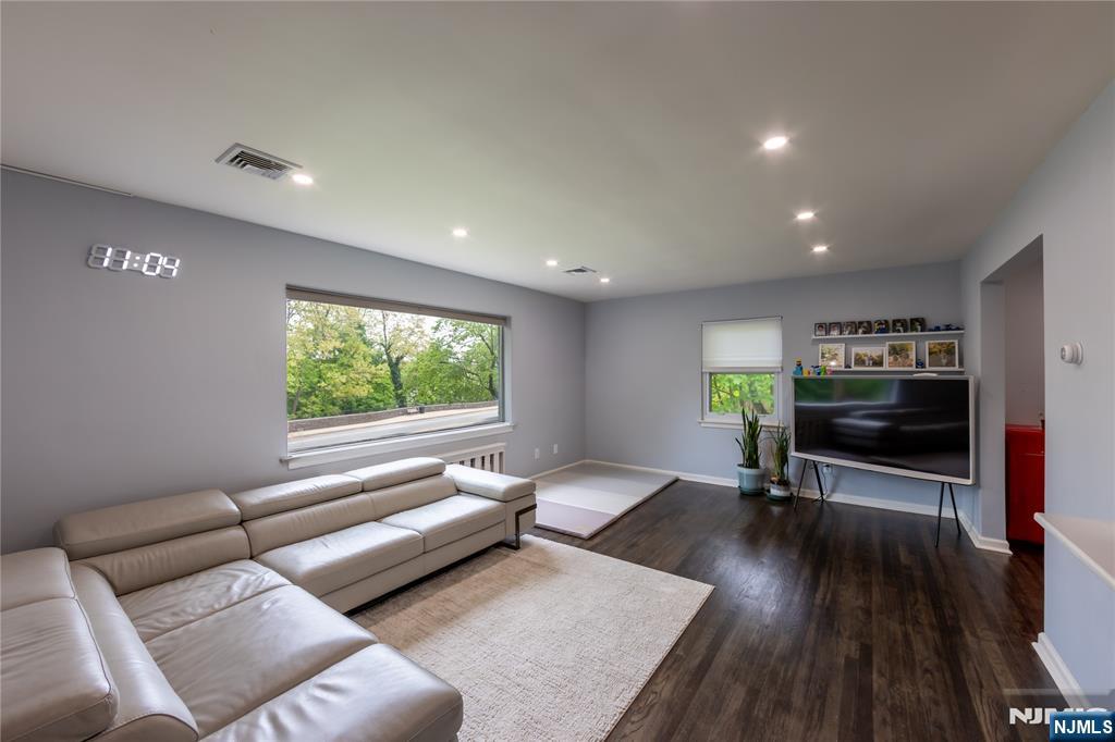 333 Kinderkamack Road