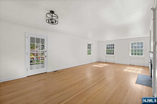154 N Franklin Turnpike