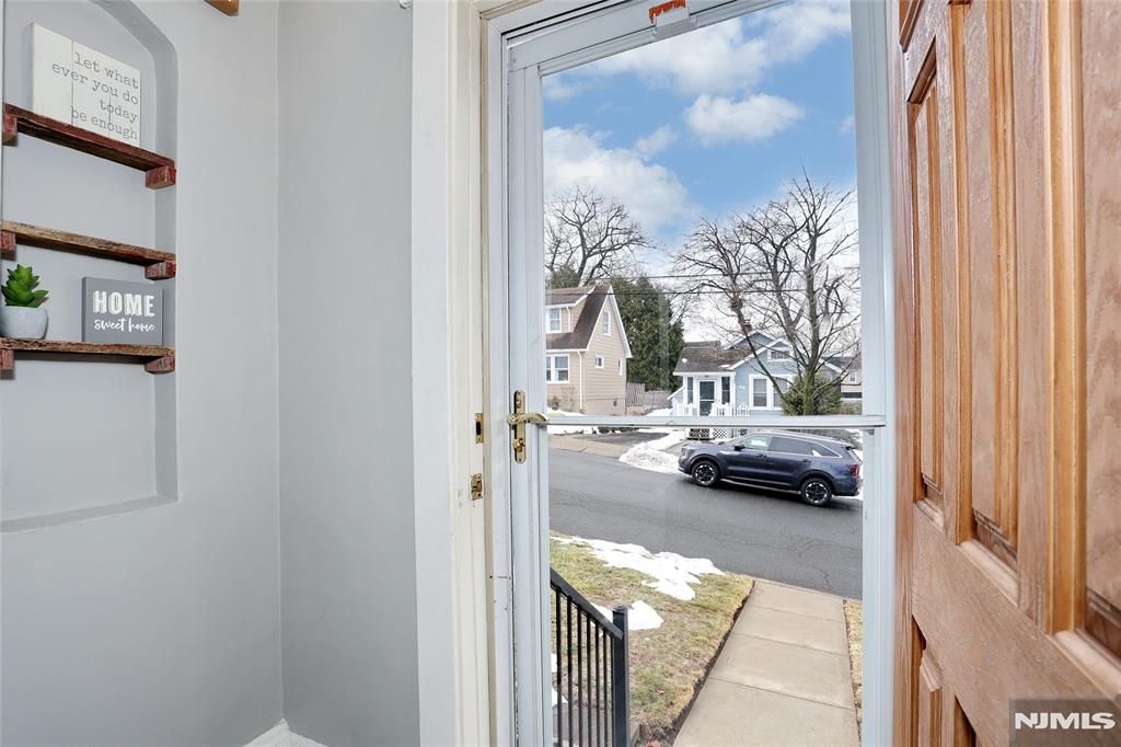 Photo of 47 Franklin Avenue, Hasbrouck Heights, NJ 07604 (MLS # 26006817)