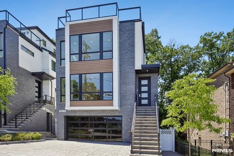Photo of 2189 Jones, Fort Lee, NJ 07024 (MLS # 26020371)