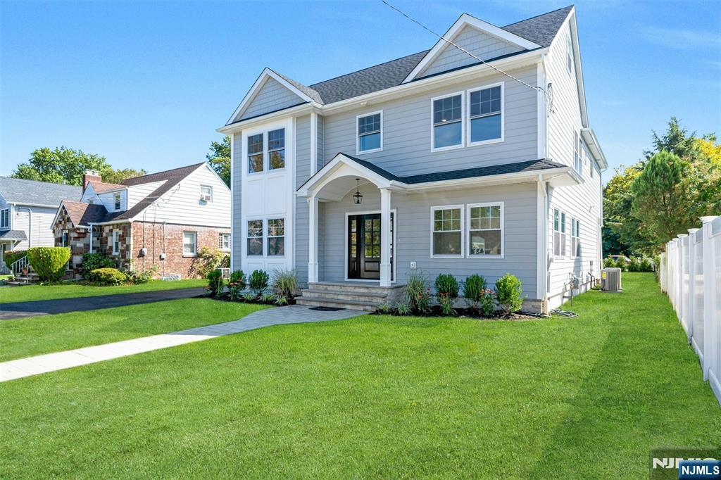 204 Woodland Road