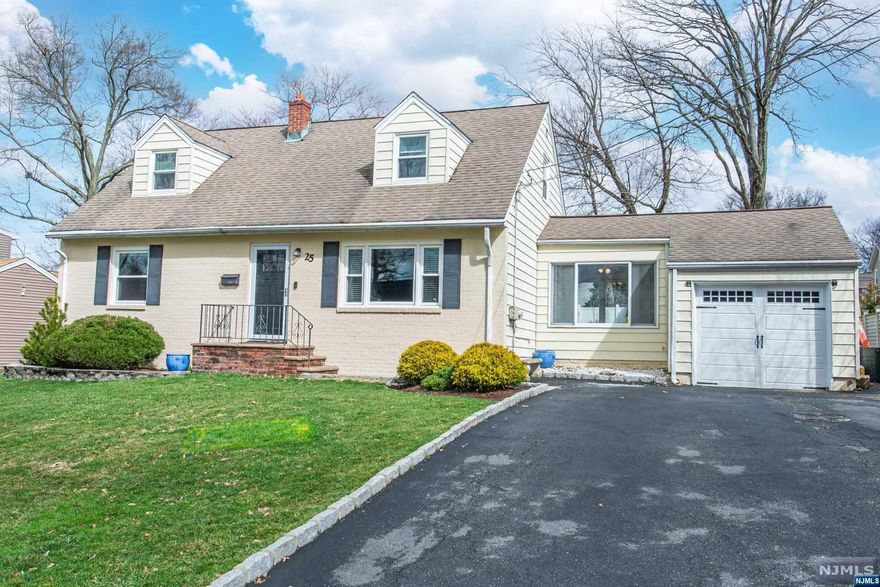 Jackpot! It's time to go all-in & bet on this one because this 4 bedroom home has everything buyers want and more! Nestled in an amazing neighborhood, just 2 blocks from the highly sought-after Washington Elementary School. Step into an open concept first floor with a large living room open to the kitchen & dining room, every buyer's dream! The updated kitchen boasts sleek cherry cabinetry, granite countertops & stainless steel appliances. The bonus room next to the living area is perfect for a mudroom, three season breezeway, home office, playroom or den! The first floor is home to 2 bedrooms & a nicely updated full bathroom. Upstairs you will find 2 additional bedrooms with ample space. Retreat to the finished basement with convenient half bath. LO additional living space, ideal for movie nights, recreation and entertaining guests! Fenced-in rear yard featuring large patio and aboveground pool, perfect for hosting summer BBQs!