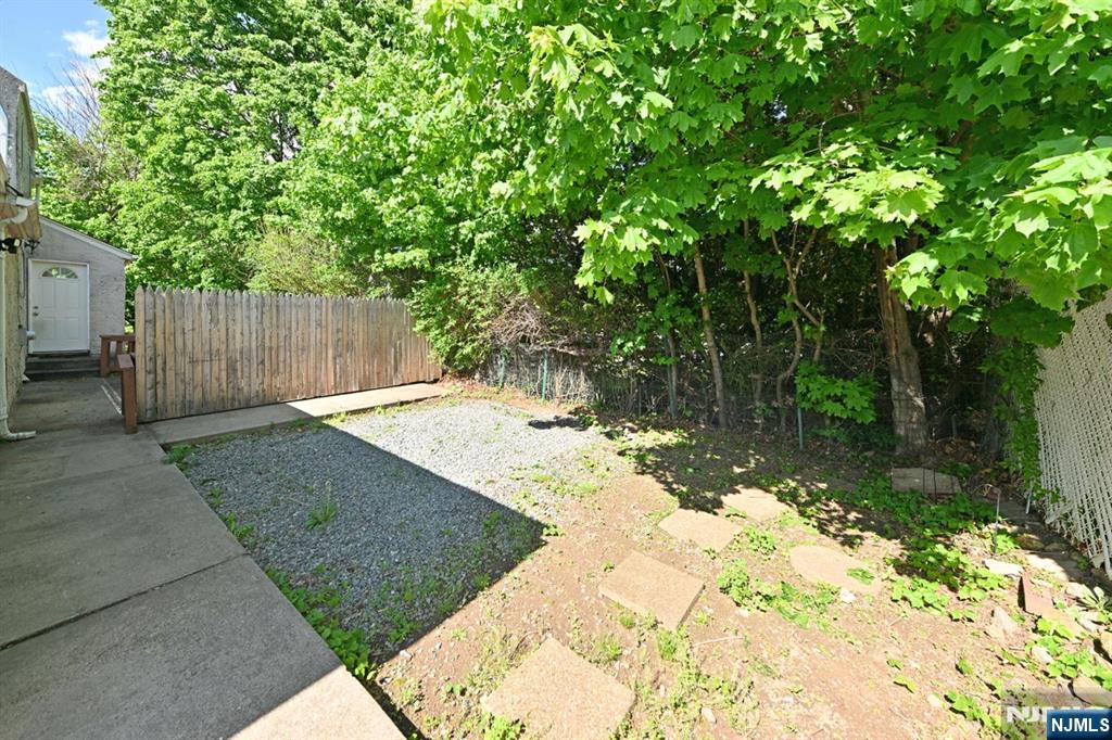 1113 Cedar Street