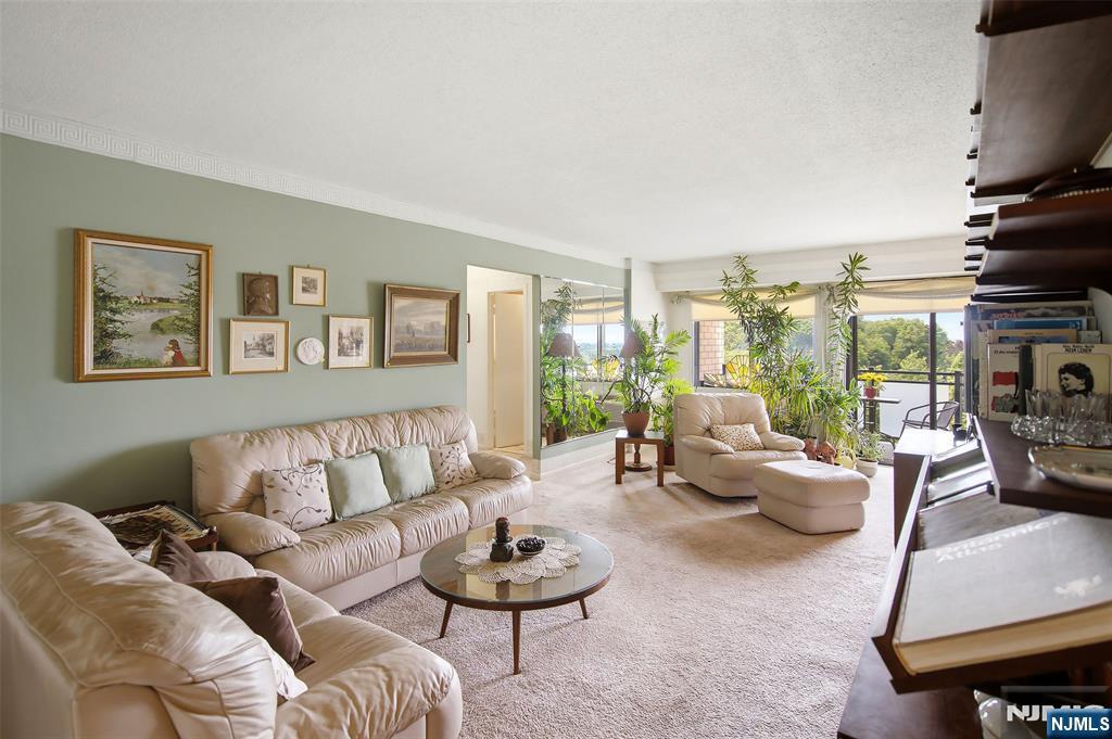 125 Prospect Avenue 8C