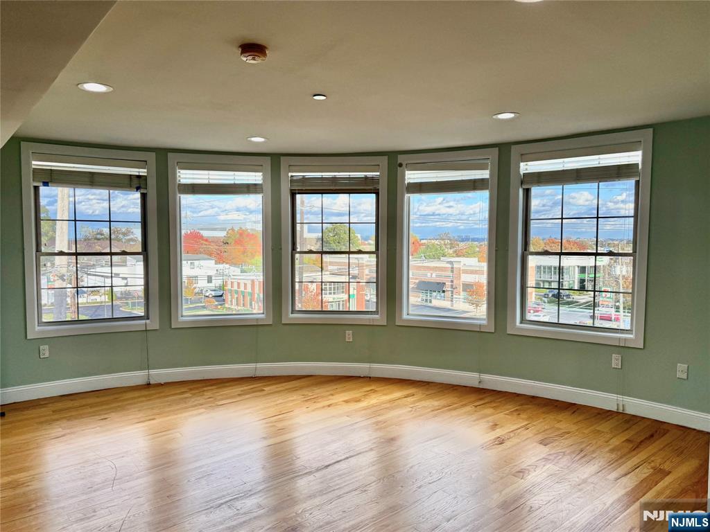 132 Union Avenue 405A