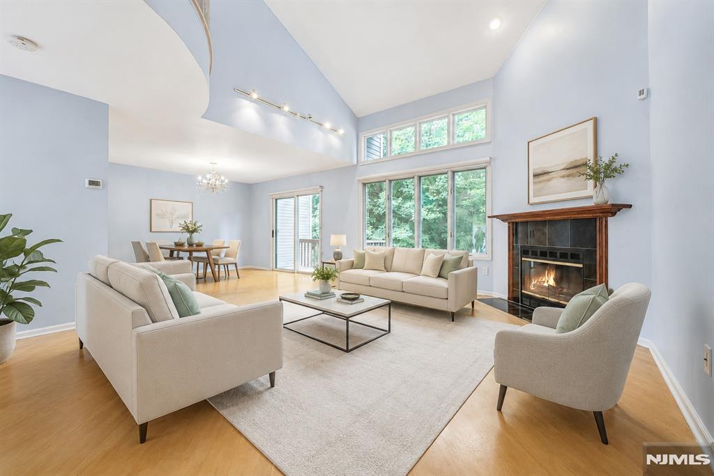 91 Lakeview Drive