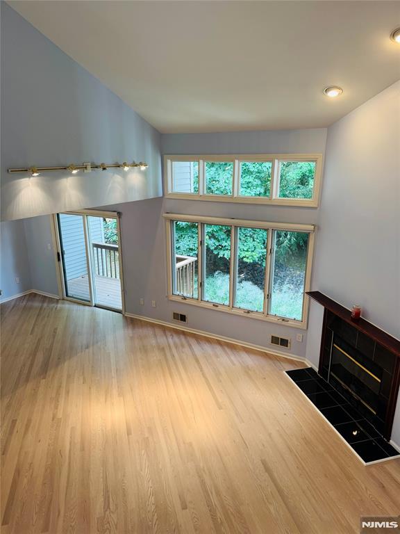 91 Lakeview Drive