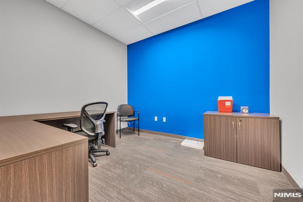 690 Kinderkamack Road 204