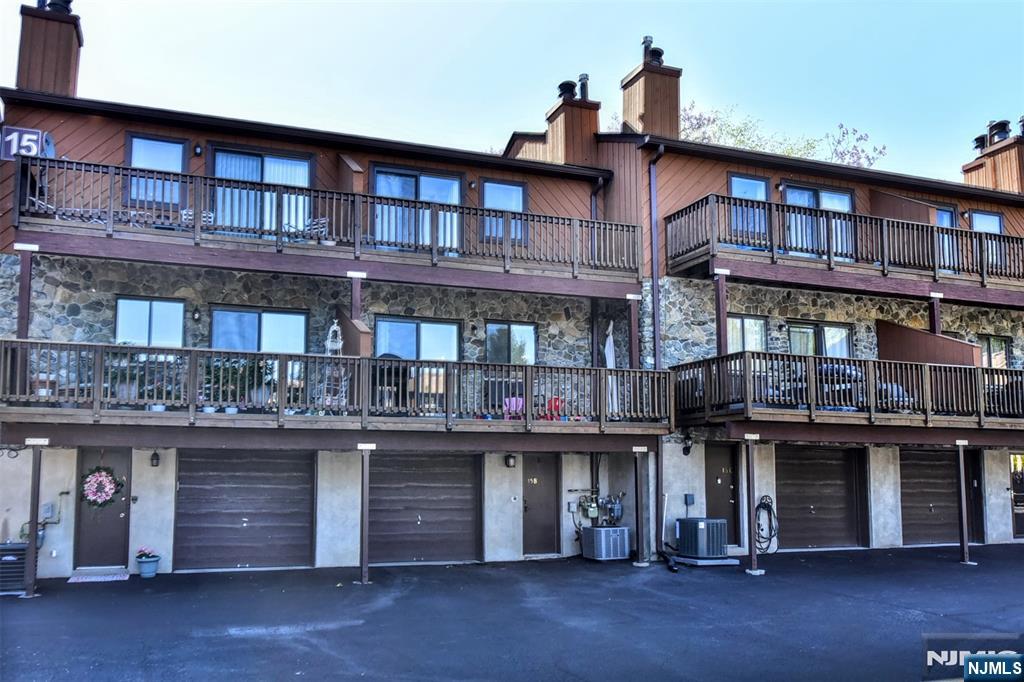 15B Brookside Heights 15B