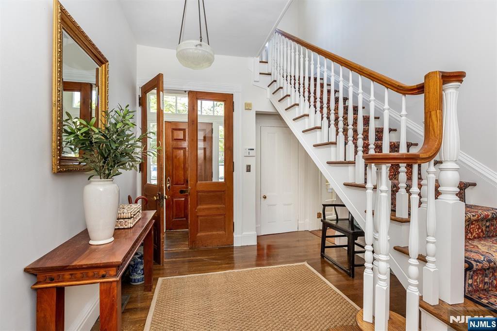 53 Hillside Avenue