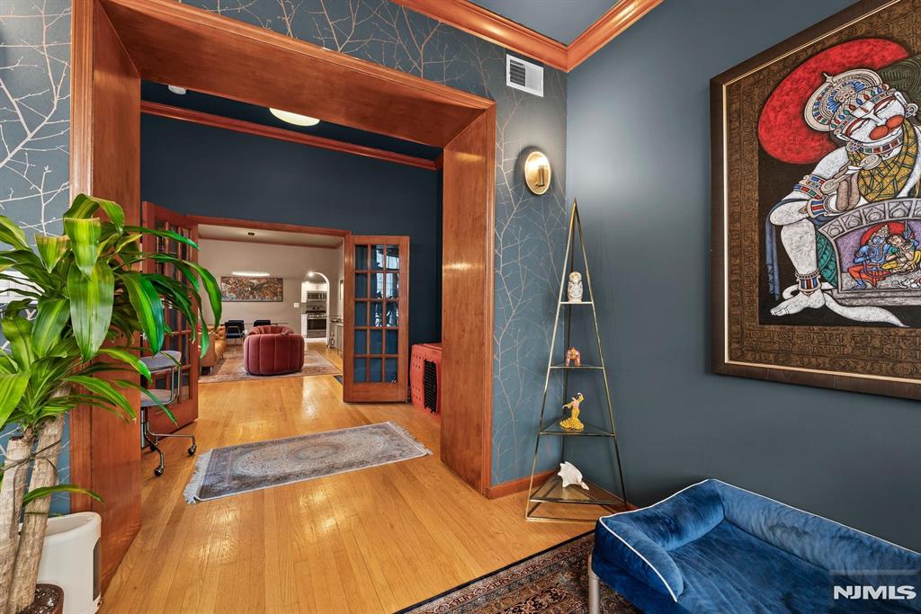 20 Reservoir Avenue 2