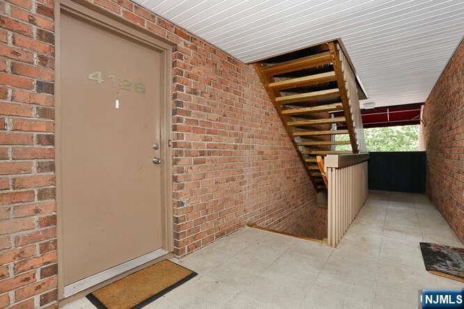 4126 Hilltop Road