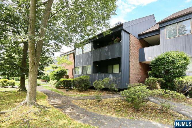 4126 Hilltop Road