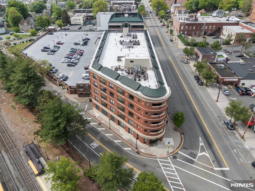 1 Orient Way 501