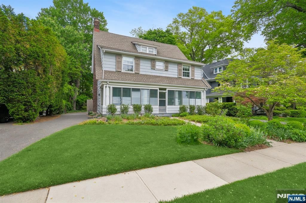 Photo of 14 Holland Terrace, Montclair, NJ 07042 (MLS # 26018826)