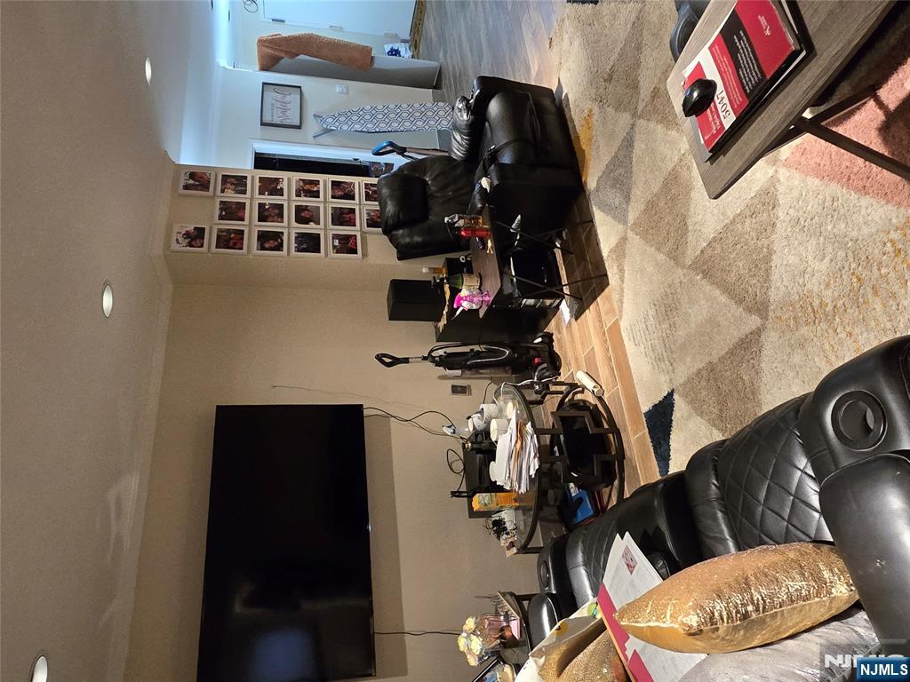 326 Prospect Avenue 1A