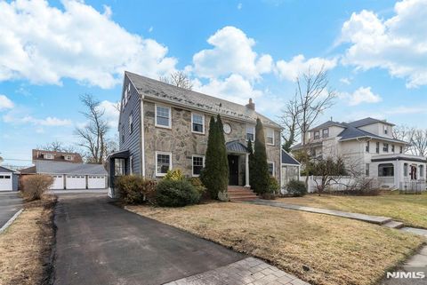 Photo of 28 Centre Pl, South Orange Village, NJ 07079 (MLS # 26001245)