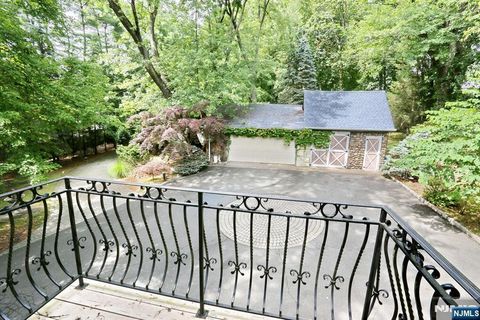 260 Glen Avenue Midland Park NJ 07432